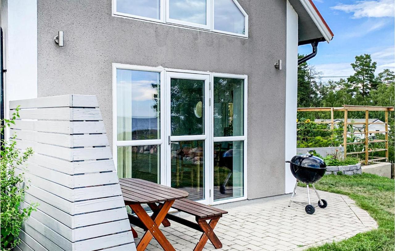 Stunning Home In Oskarshamn With Wifi Bagian luar foto